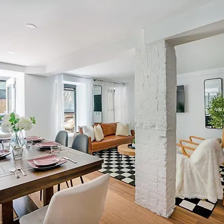 91-1D 3Br 2Baths Duplex With A Private Backyard Apartment